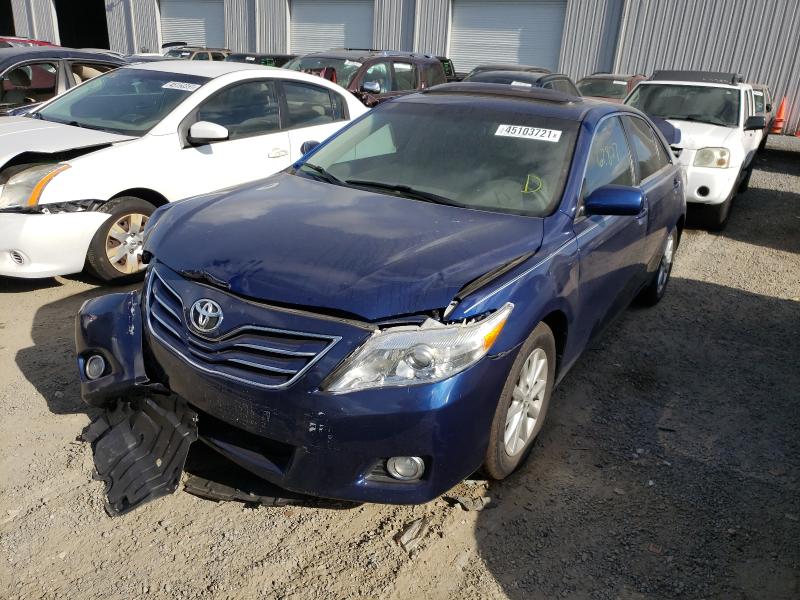 Photo 1 VIN: 4T1BF3EK9BU692950 - TOYOTA CAMRY BASE 