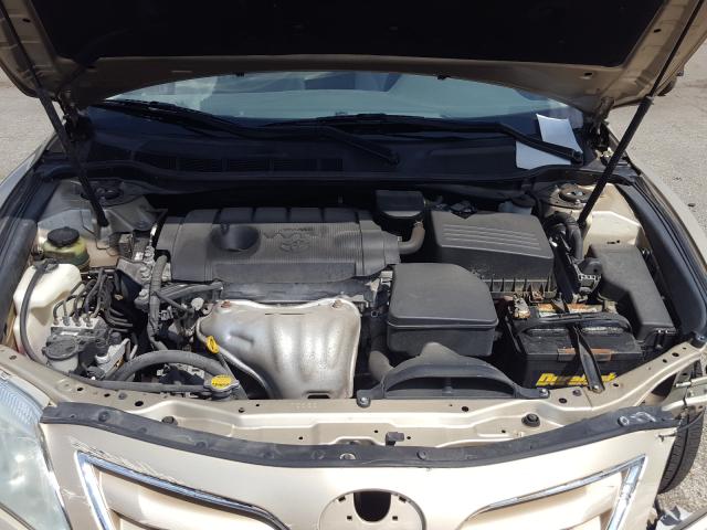 Photo 6 VIN: 4T1BF3EK9BU696643 - TOYOTA CAMRY BASE 