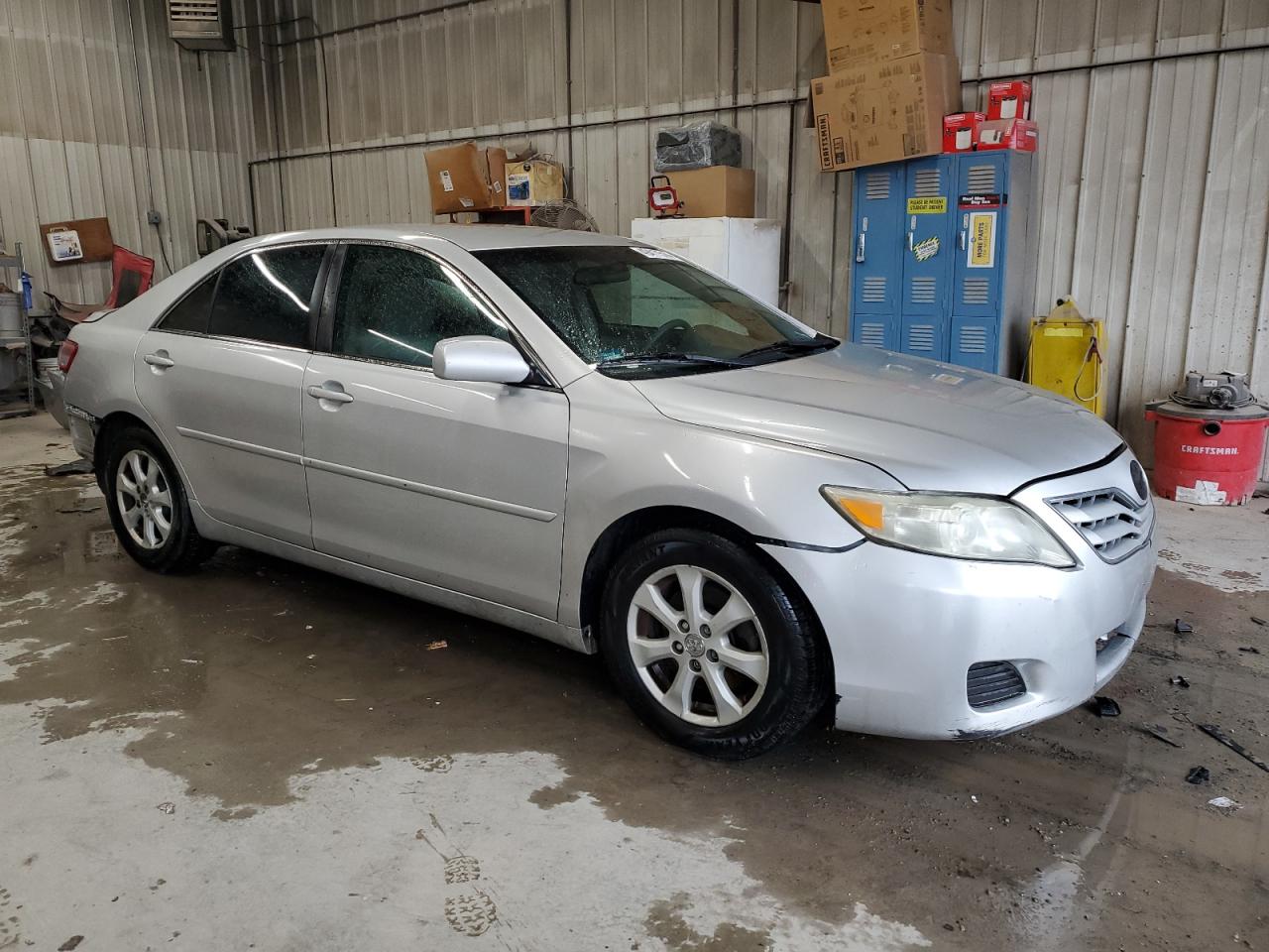 Photo 3 VIN: 4T1BF3EK9BU731746 - TOYOTA CAMRY 