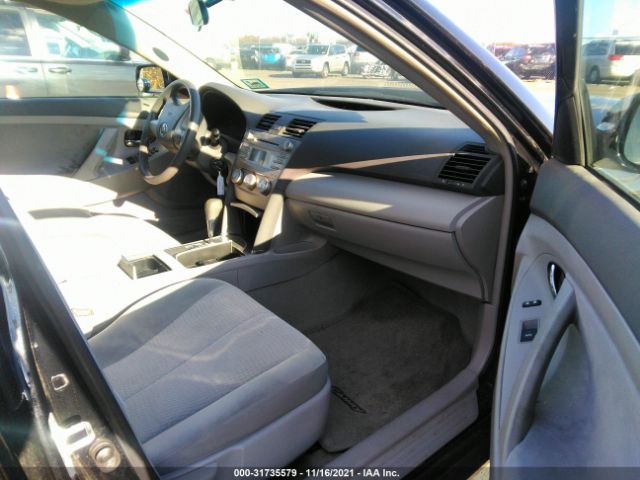 Photo 4 VIN: 4T1BF3EK9BU735778 - TOYOTA CAMRY 