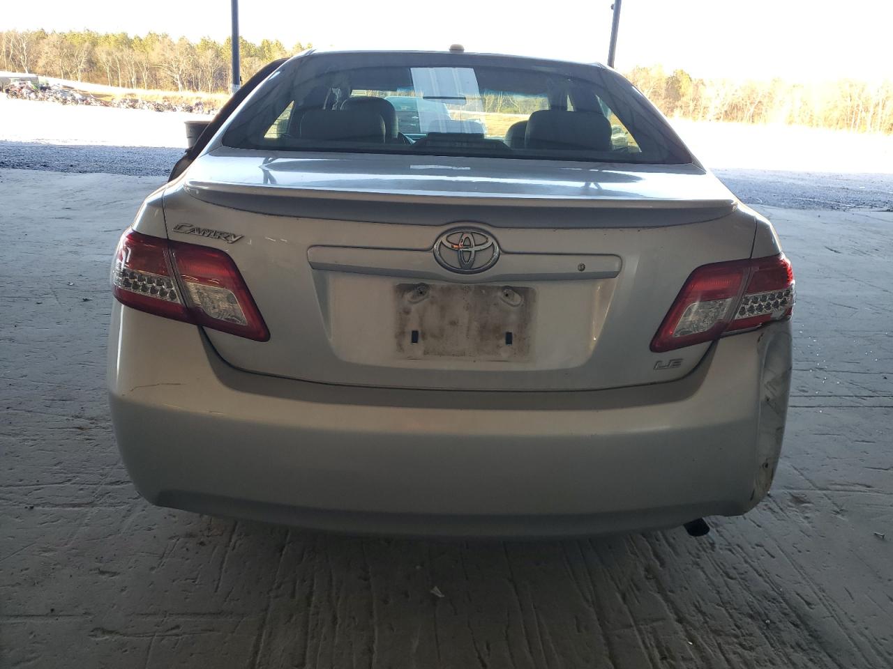 Photo 5 VIN: 4T1BF3EK9BU737885 - TOYOTA CAMRY 