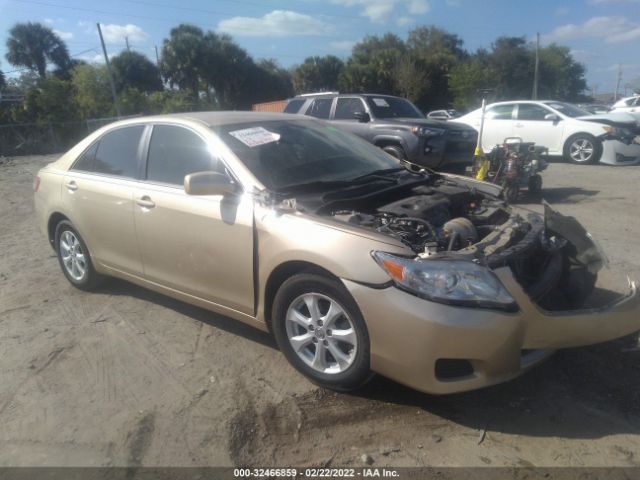 Photo 0 VIN: 4T1BF3EK9BU747963 - TOYOTA CAMRY 