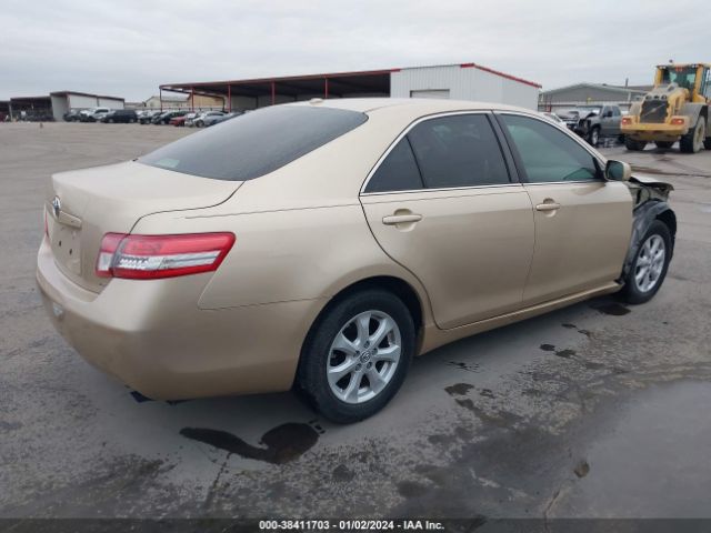 Photo 3 VIN: 4T1BF3EK9BU747963 - TOYOTA CAMRY 