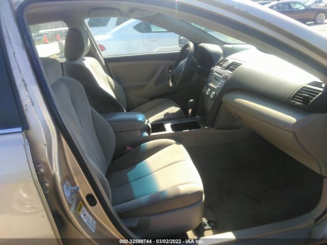 Photo 4 VIN: 4T1BF3EK9BU750071 - TOYOTA CAMRY 