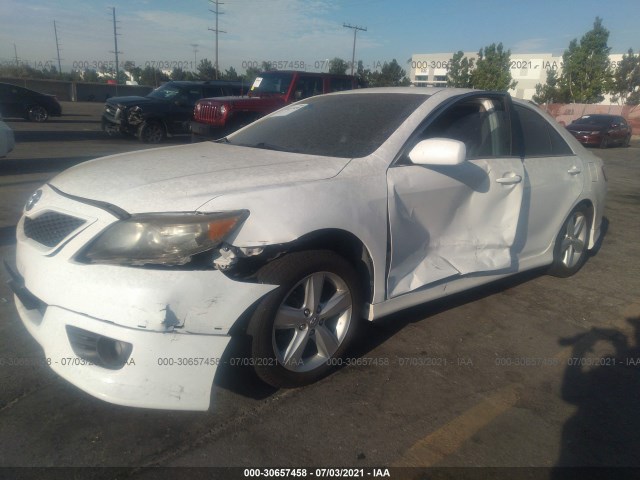 Photo 1 VIN: 4T1BF3EK9BU764827 - TOYOTA CAMRY 