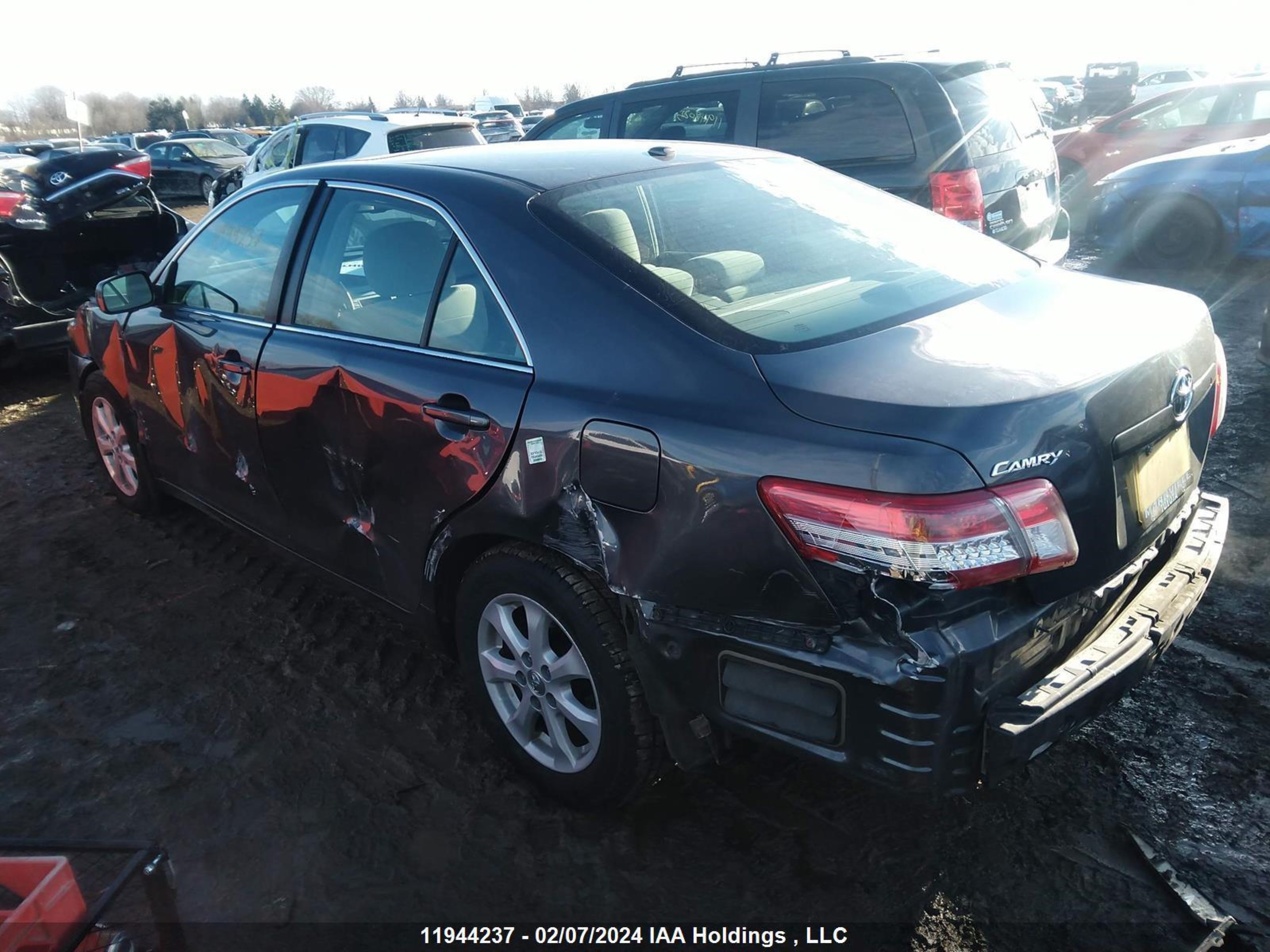 Photo 2 VIN: 4T1BF3EKXAU066922 - TOYOTA CAMRY 