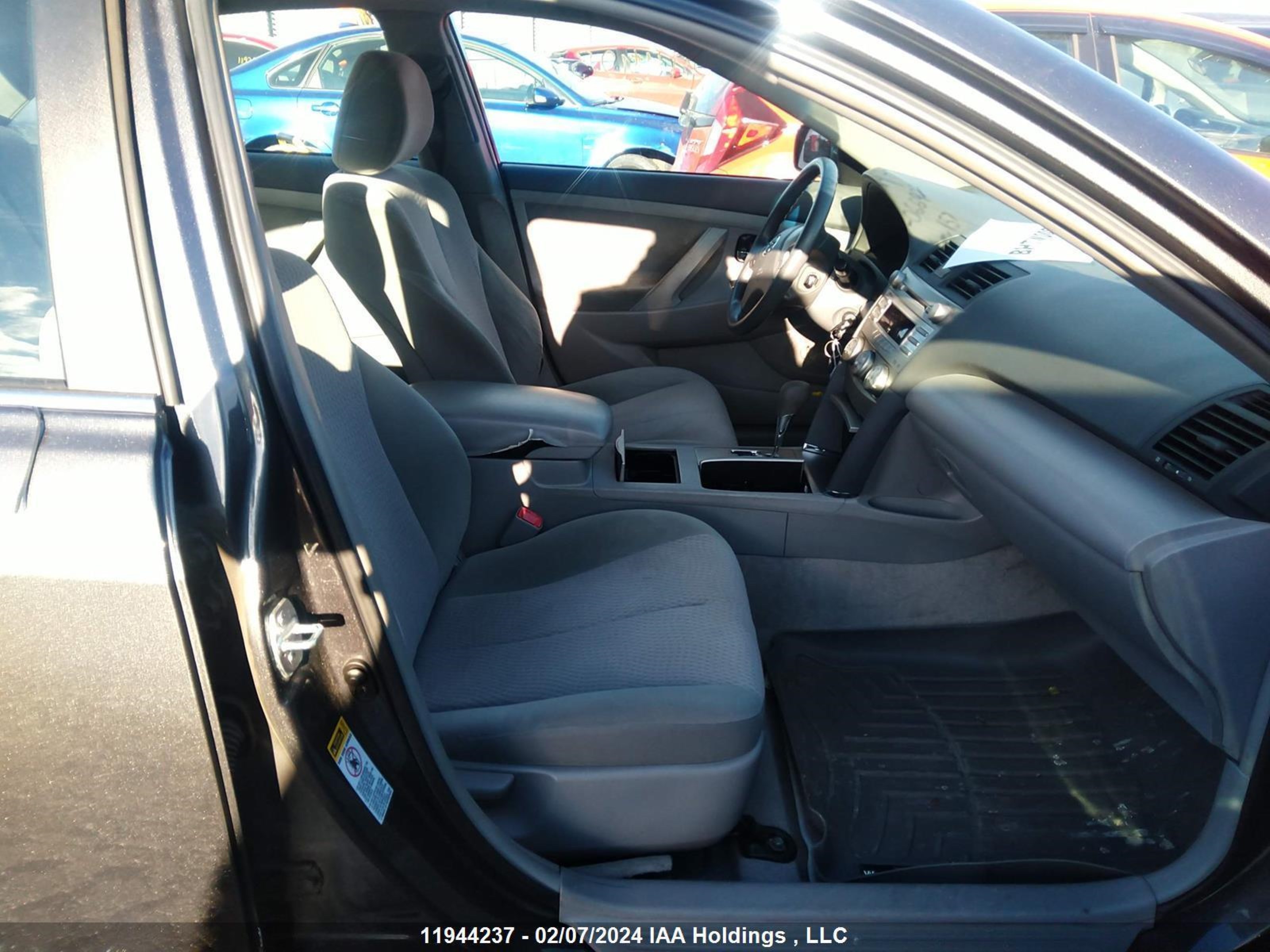 Photo 4 VIN: 4T1BF3EKXAU066922 - TOYOTA CAMRY 