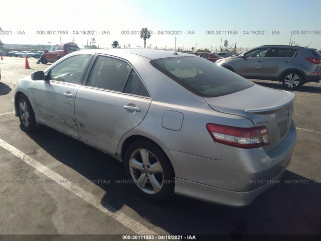 Photo 2 VIN: 4T1BF3EKXAU092906 - TOYOTA CAMRY 