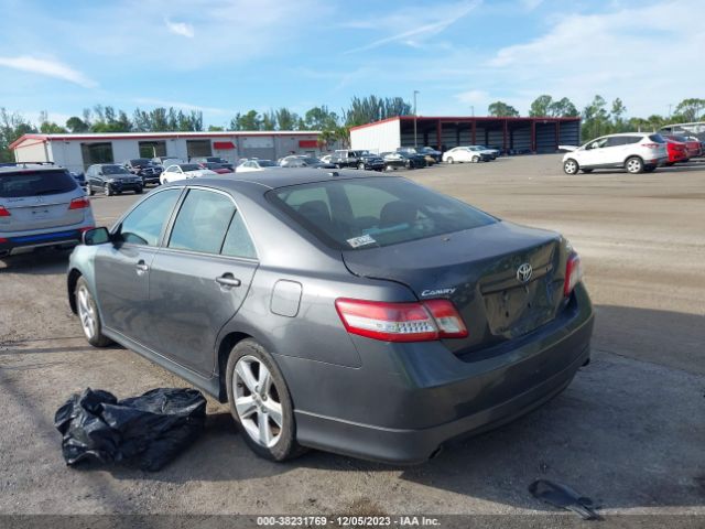 Photo 2 VIN: 4T1BF3EKXAU102415 - TOYOTA CAMRY 