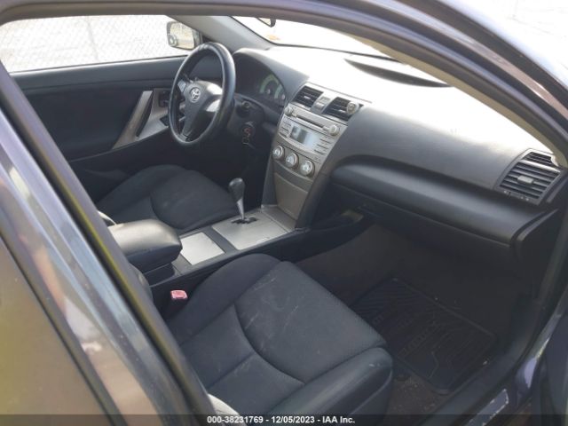 Photo 4 VIN: 4T1BF3EKXAU102415 - TOYOTA CAMRY 