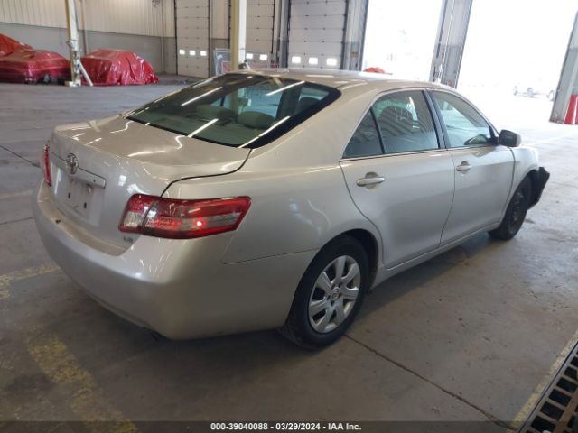 Photo 3 VIN: 4T1BF3EKXAU107632 - TOYOTA CAMRY 