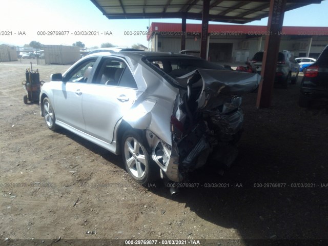 Photo 2 VIN: 4T1BF3EKXAU107937 - TOYOTA CAMRY 