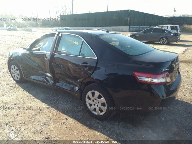 Photo 2 VIN: 4T1BF3EKXAU511269 - TOYOTA CAMRY 