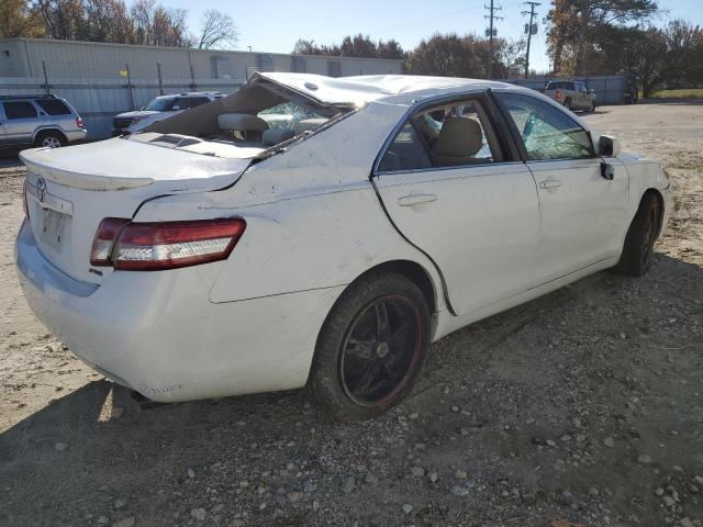 Photo 2 VIN: 4T1BF3EKXAU517511 - TOYOTA CAMRY 