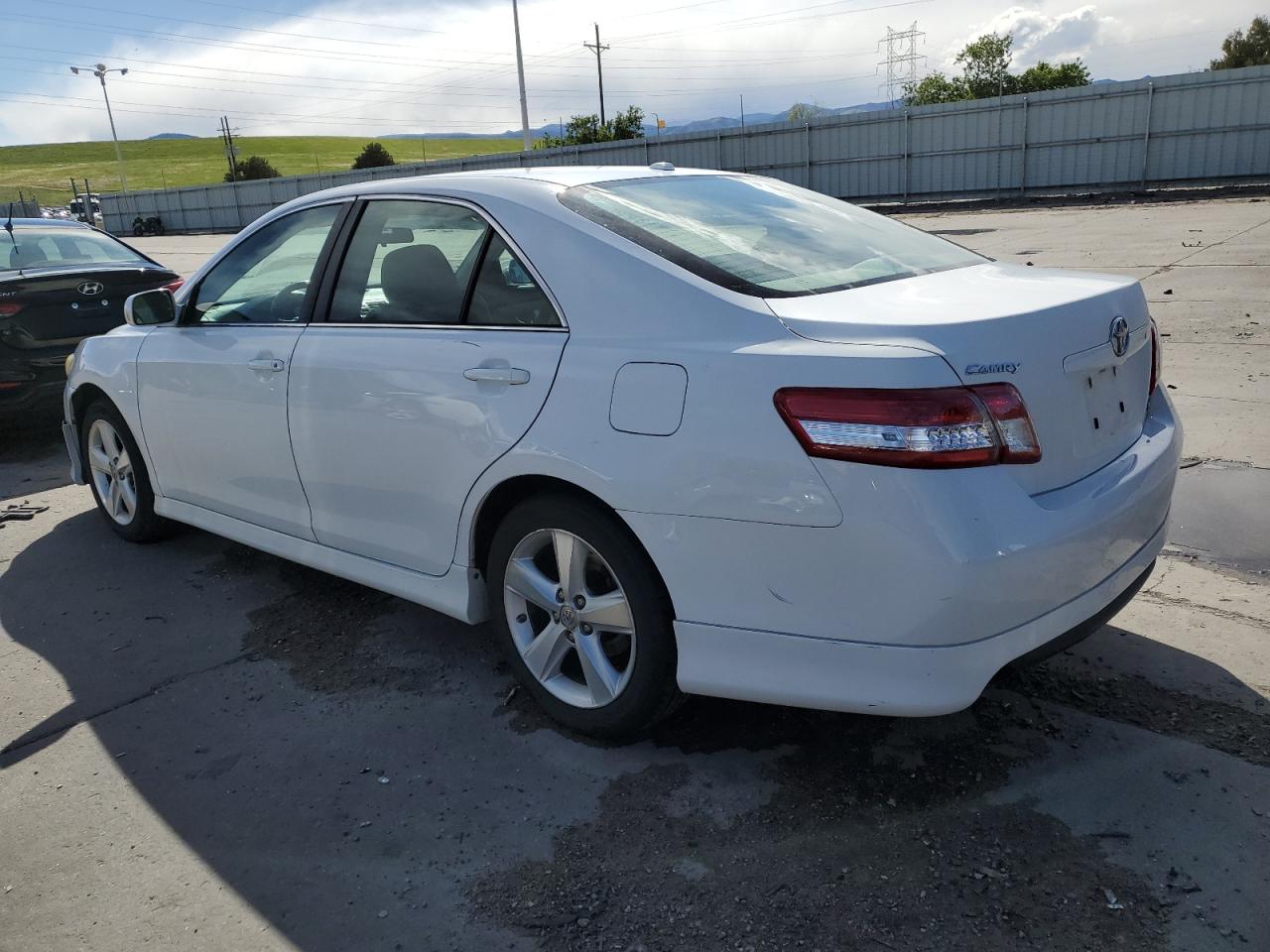 Photo 1 VIN: 4T1BF3EKXAU524152 - TOYOTA CAMRY 