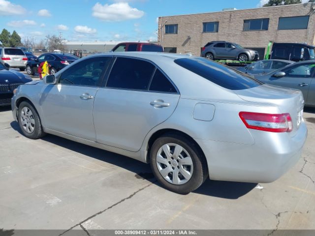 Photo 2 VIN: 4T1BF3EKXAU566594 - TOYOTA CAMRY 