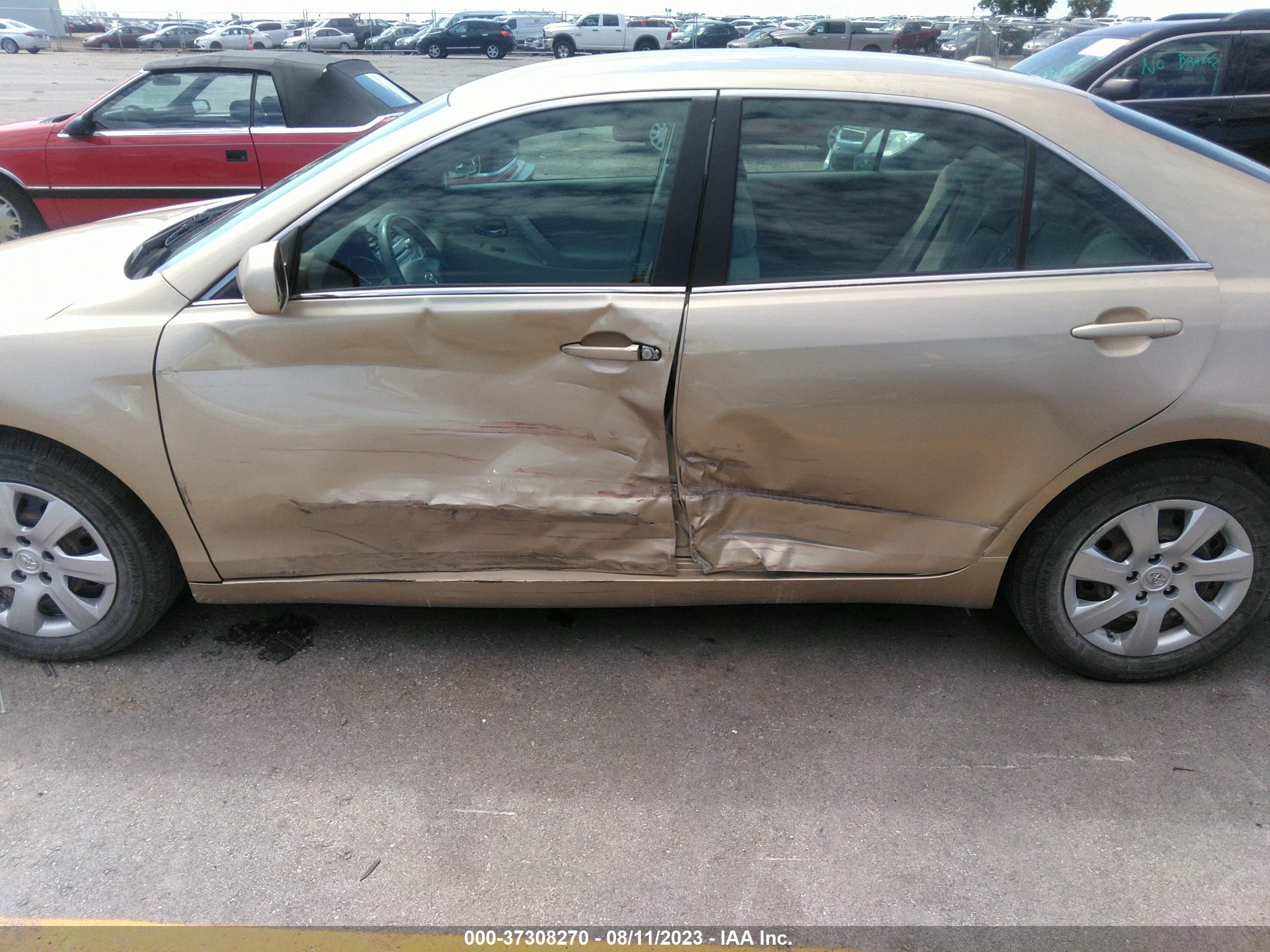 Photo 5 VIN: 4T1BF3EKXAU567423 - TOYOTA CAMRY 