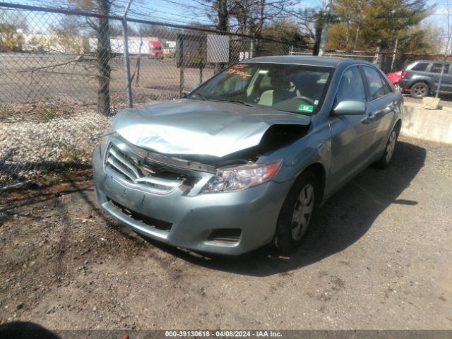 Photo 1 VIN: 4T1BF3EKXAU569639 - TOYOTA CAMRY 