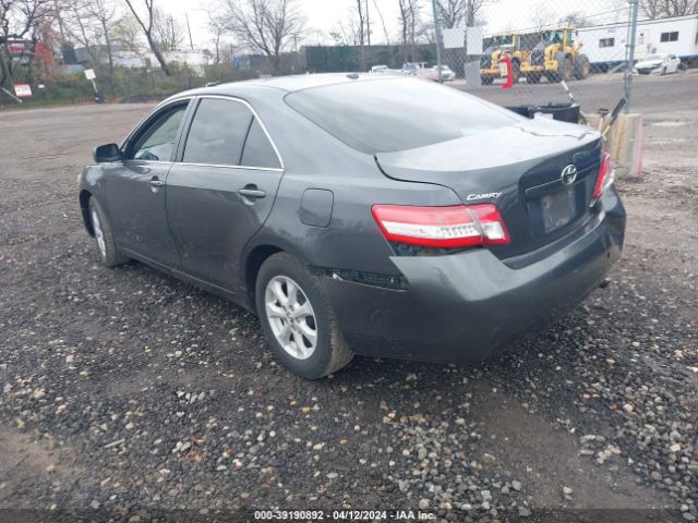 Photo 2 VIN: 4T1BF3EKXBU121788 - TOYOTA CAMRY 