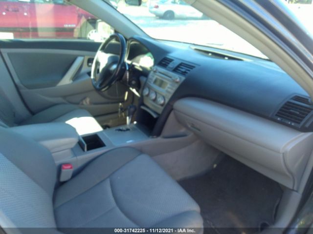 Photo 4 VIN: 4T1BF3EKXBU136890 - TOYOTA CAMRY 