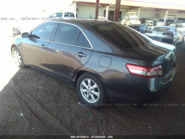 Photo 2 VIN: 4T1BF3EKXBU168982 - TOYOTA CAMRY 