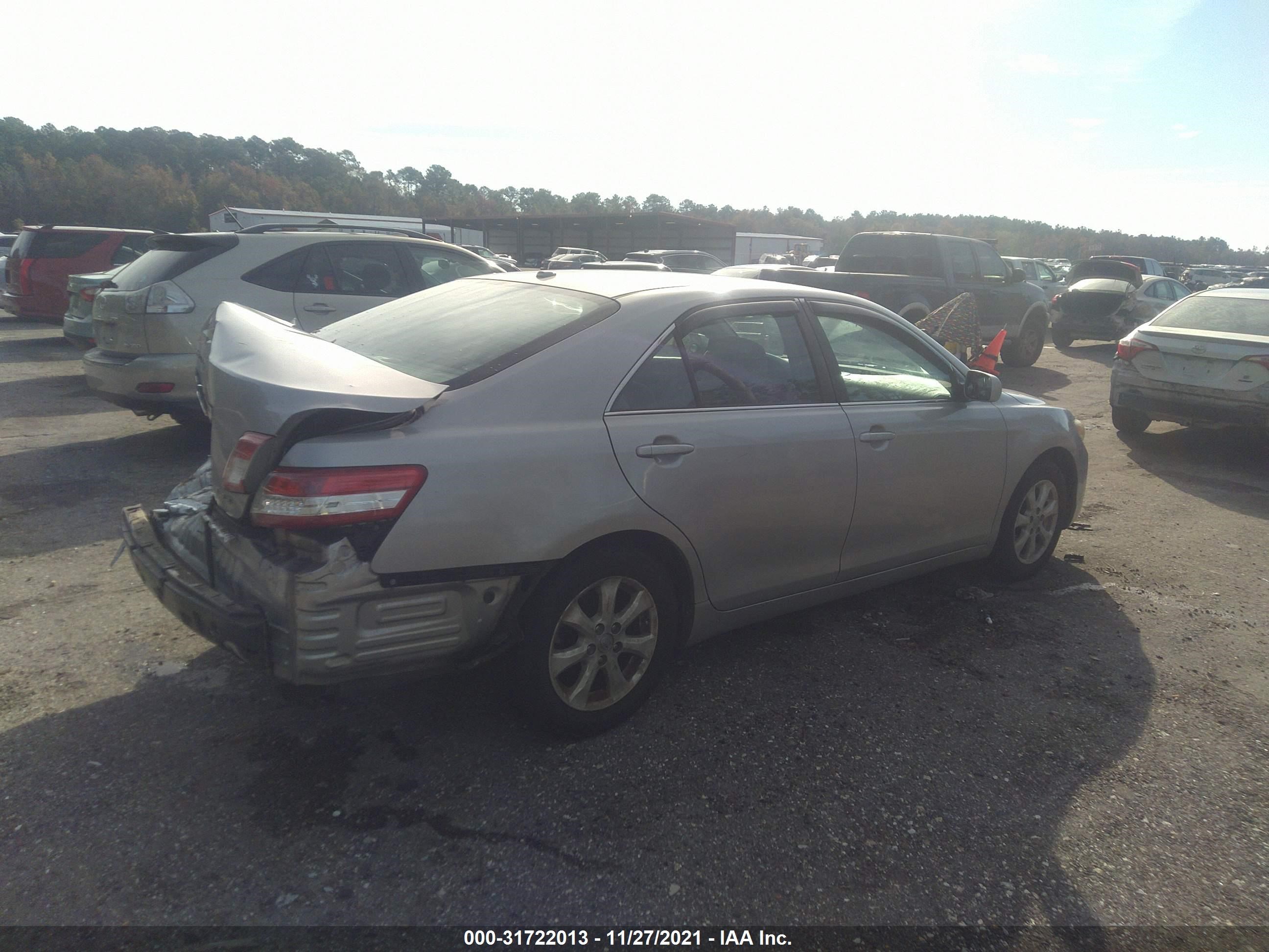 Photo 3 VIN: 4T1BF3EKXBU173003 - TOYOTA CAMRY 