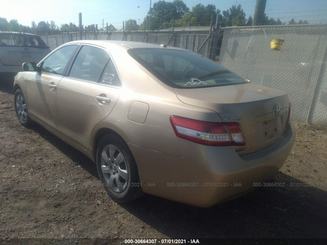 Photo 2 VIN: 4T1BF3EKXBU218652 - TOYOTA CAMRY 