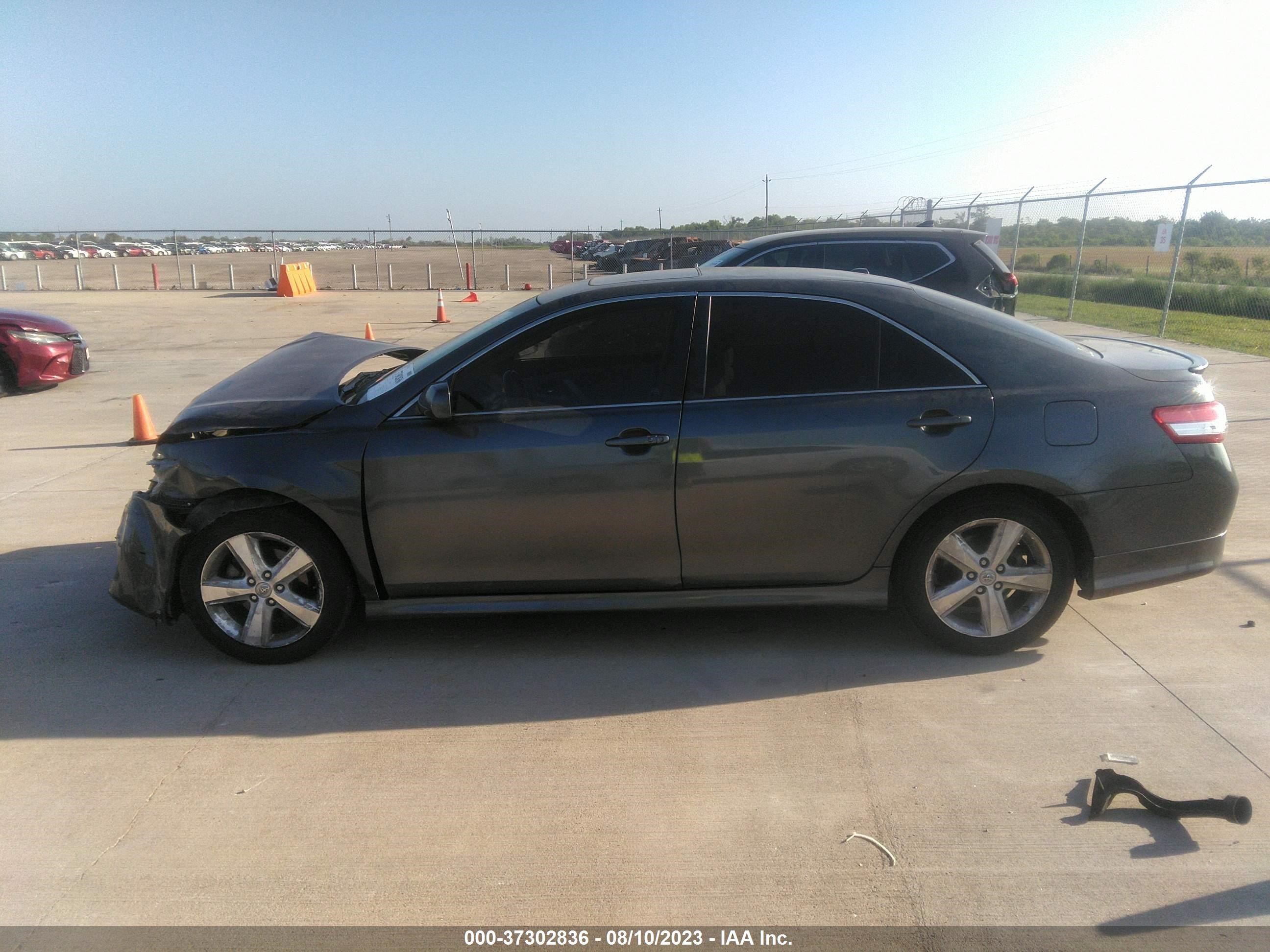 Photo 14 VIN: 4T1BF3EKXBU222605 - TOYOTA CAMRY 