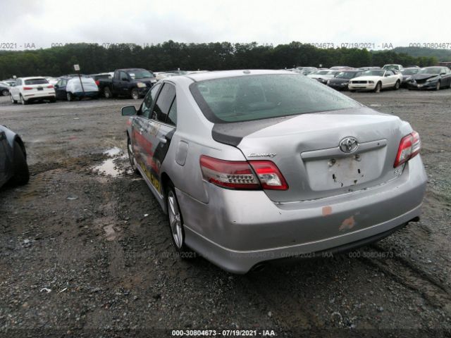 Photo 2 VIN: 4T1BF3EKXBU584403 - TOYOTA CAMRY 