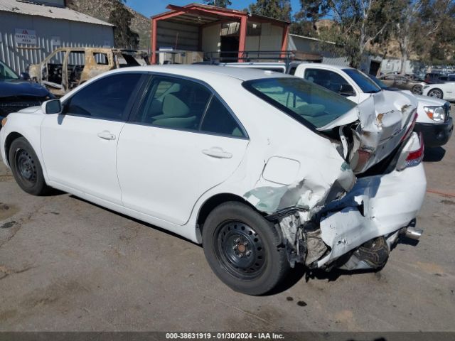 Photo 2 VIN: 4T1BF3EKXBU612510 - TOYOTA CAMRY 