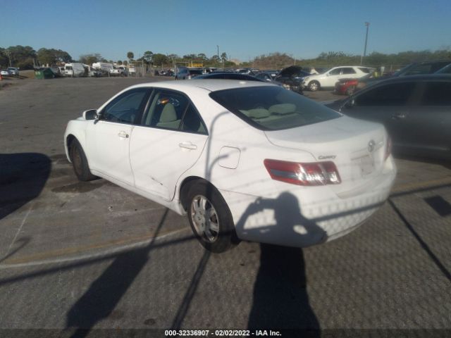 Photo 2 VIN: 4T1BF3EKXBU619487 - TOYOTA CAMRY 