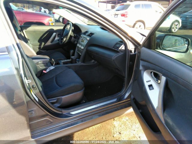 Photo 4 VIN: 4T1BF3EKXBU665563 - TOYOTA CAMRY 