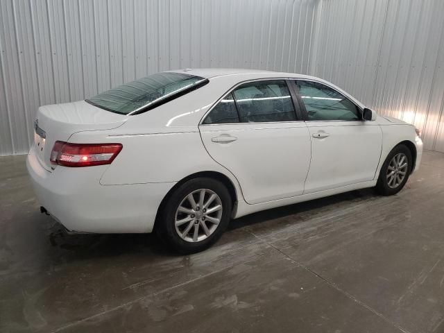 Photo 2 VIN: 4T1BF3EKXBU673095 - TOYOTA CAMRY BASE 