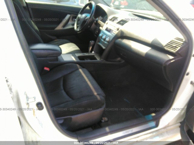 Photo 4 VIN: 4T1BF3EKXBU678331 - TOYOTA CAMRY 