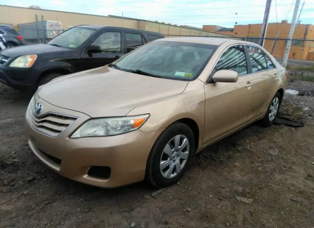 Photo 1 VIN: 4T1BF3EKXBU696148 - TOYOTA CAMRY 