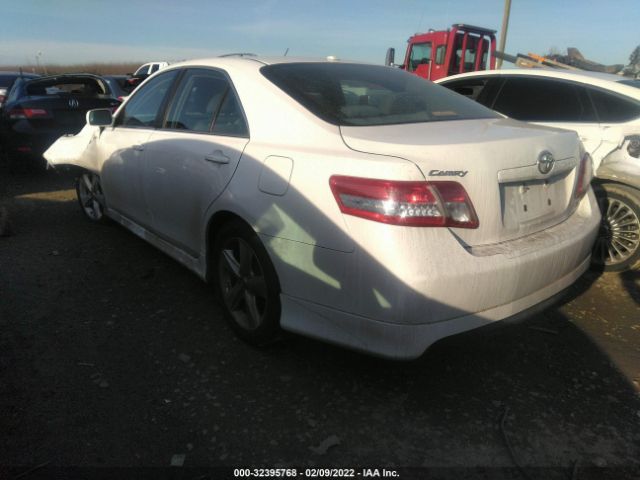 Photo 2 VIN: 4T1BF3EKXBU750063 - TOYOTA CAMRY 