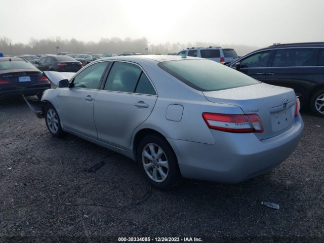 Photo 2 VIN: 4T1BF3EKXBU753285 - TOYOTA CAMRY 