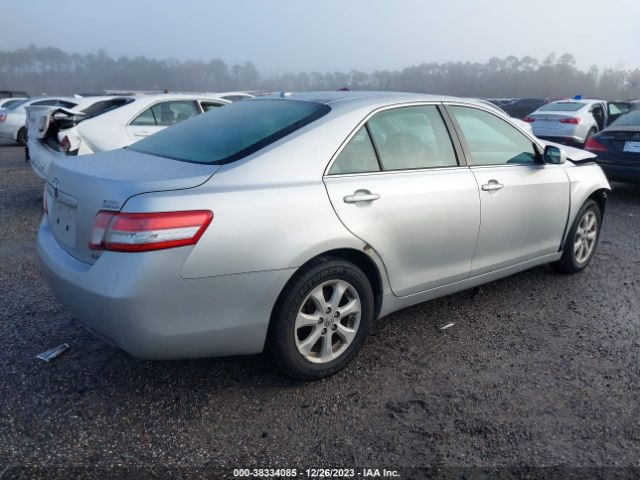 Photo 3 VIN: 4T1BF3EKXBU753285 - TOYOTA CAMRY 