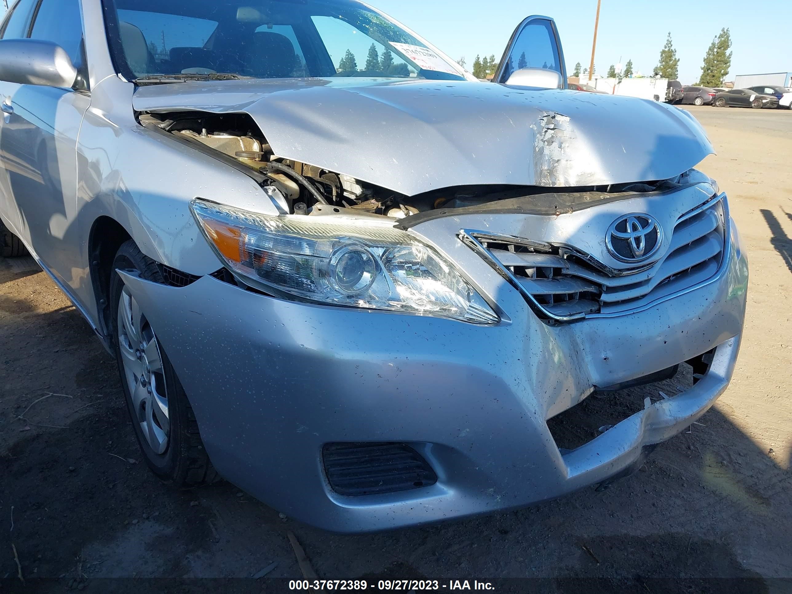 Photo 5 VIN: 4T1BF3EKXBU762715 - TOYOTA CAMRY 