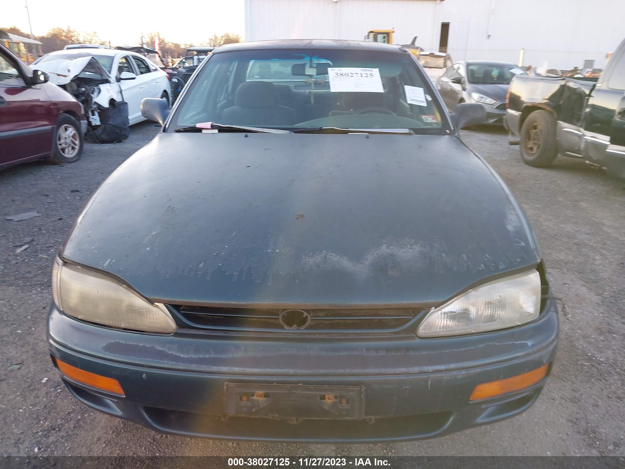 Photo 9 VIN: 4T1BG12K0TU795830 - TOYOTA CAMRY 