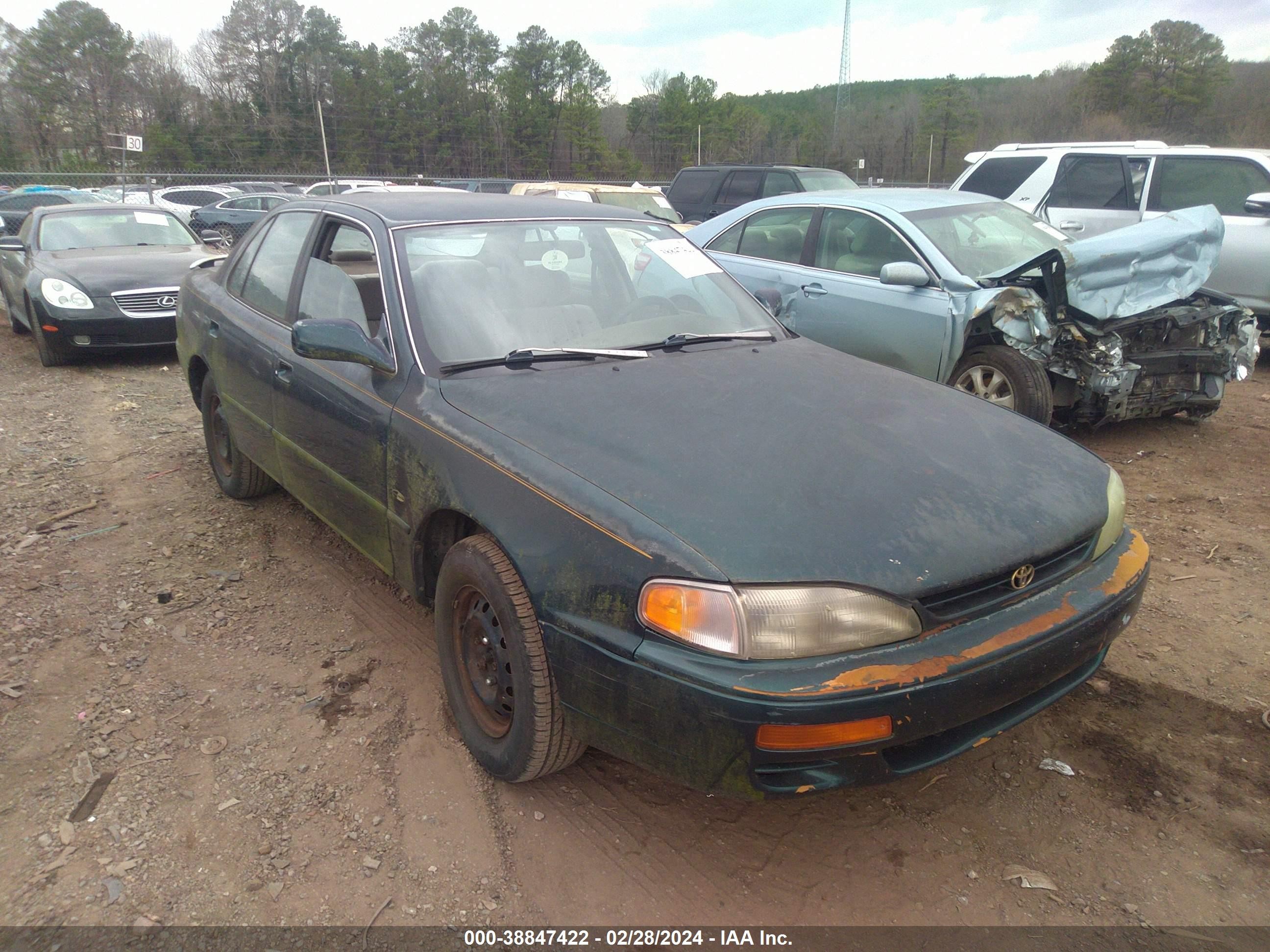 Photo 13 VIN: 4T1BG12K1TU764781 - TOYOTA CAMRY 