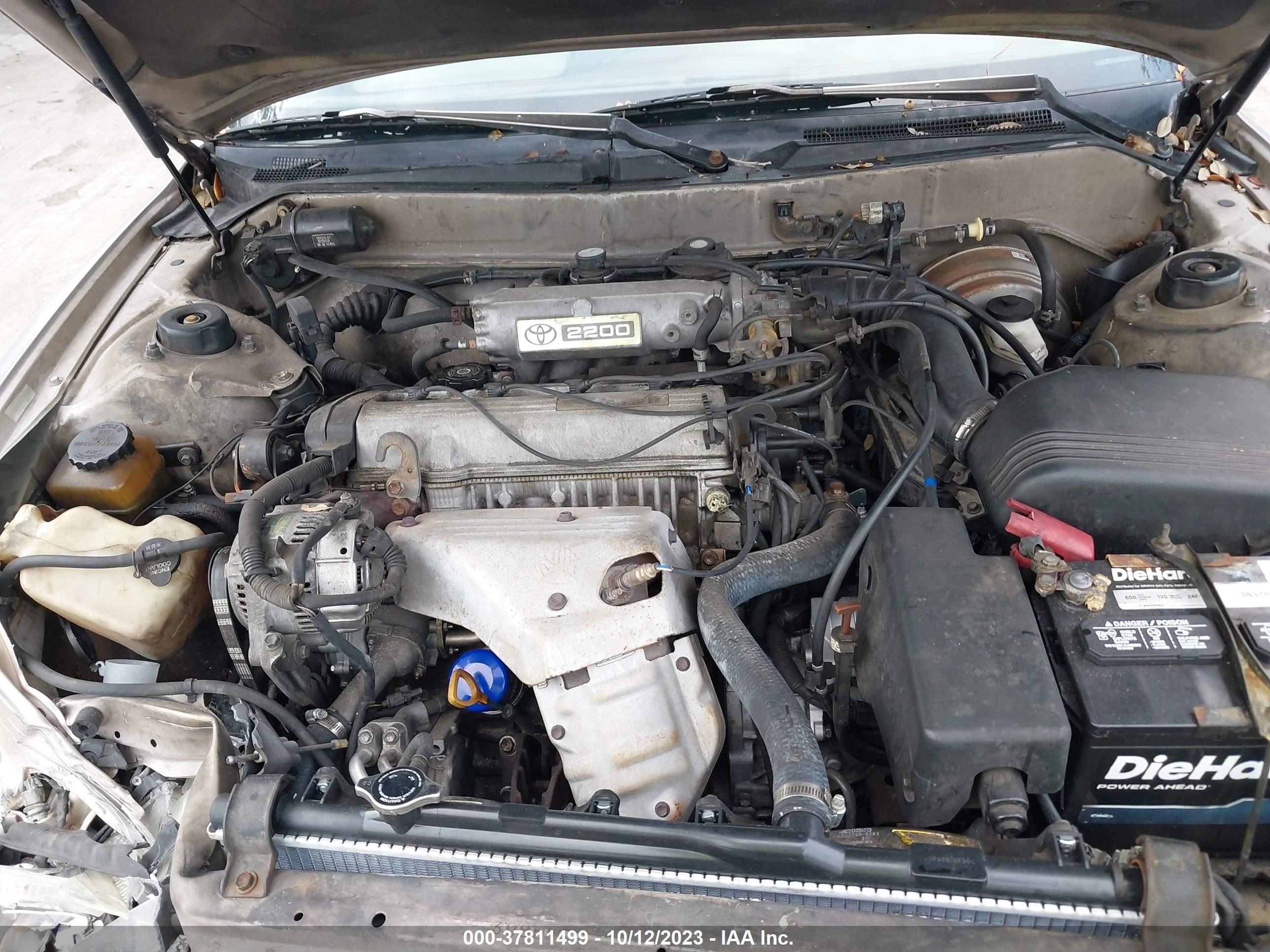 Photo 9 VIN: 4T1BG12K6TU752819 - TOYOTA CAMRY 