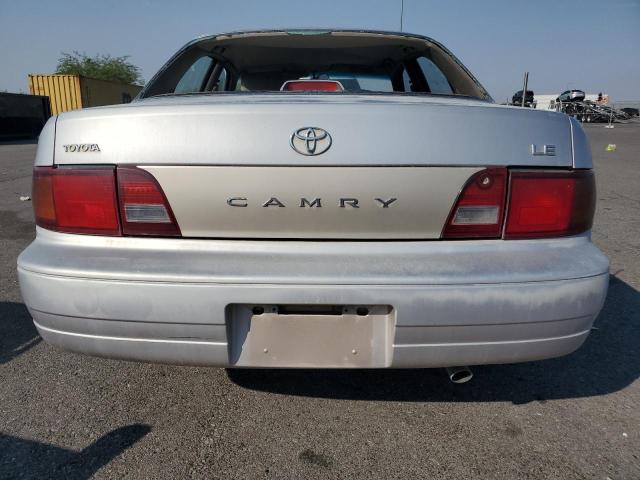 Photo 5 VIN: 4T1BG12K6TU786145 - TOYOTA CAMRY DX 