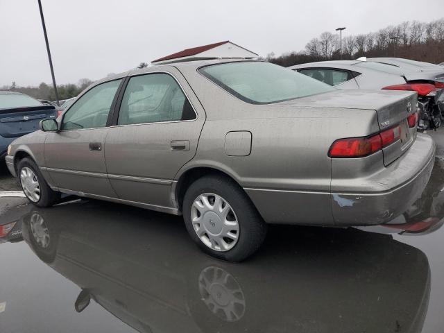 Photo 1 VIN: 4T1BG22K0VU104756 - TOYOTA CAMRY 