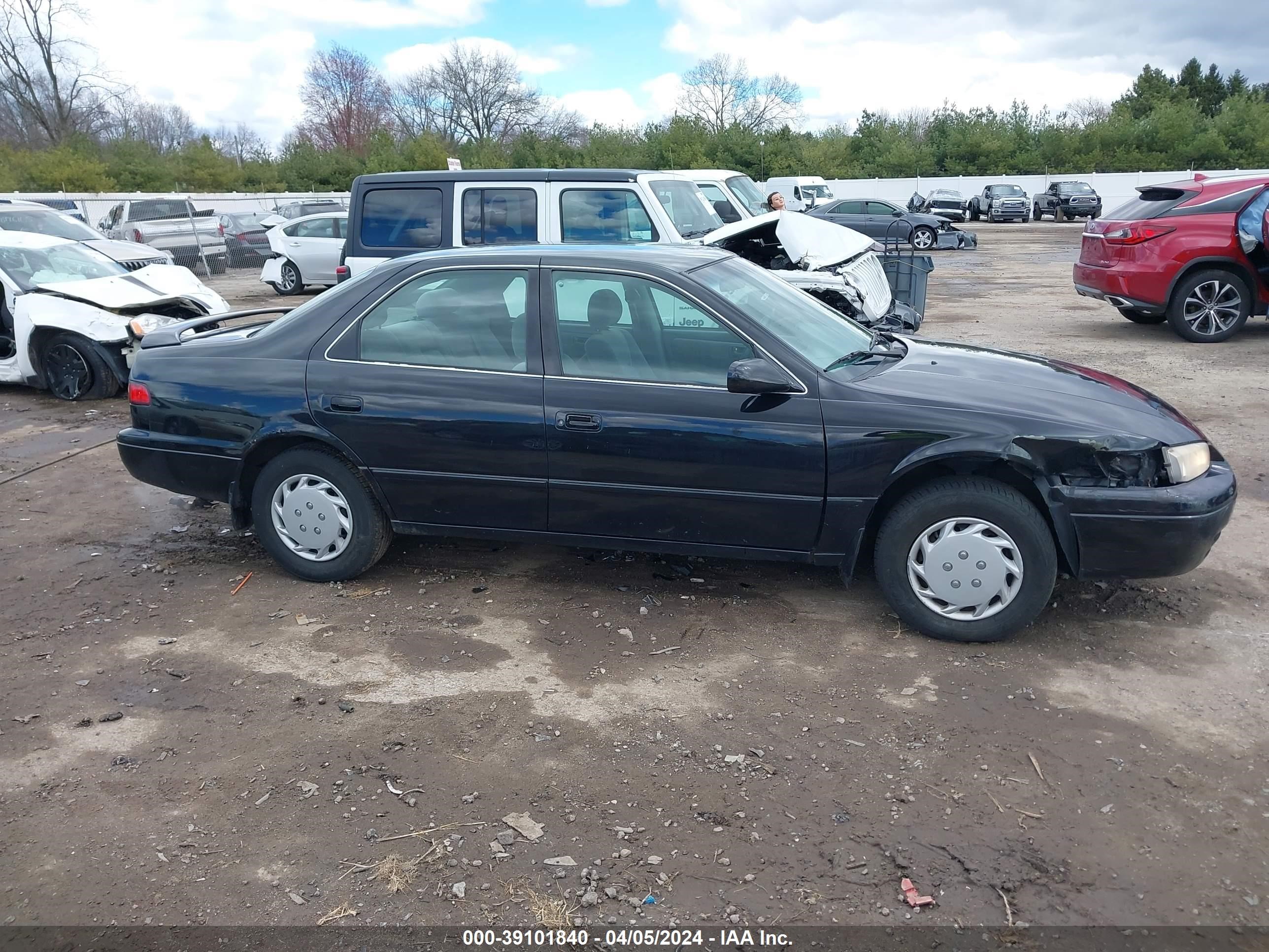 Photo 12 VIN: 4T1BG22K0WU293555 - TOYOTA CAMRY 