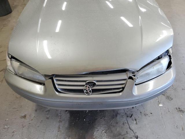 Photo 10 VIN: 4T1BG22K0XU445335 - TOYOTA CAMRY CE 