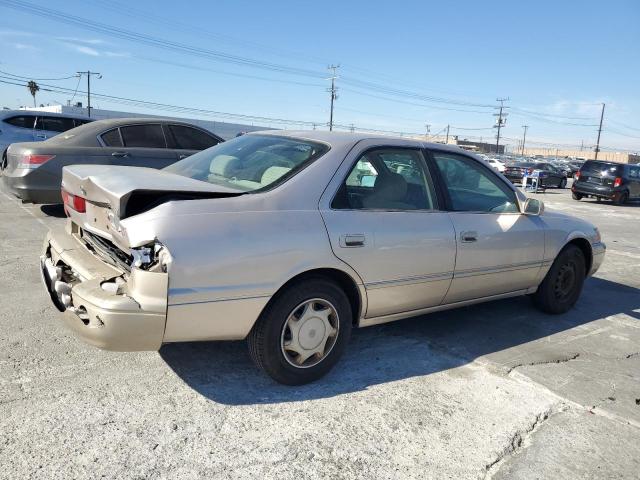 Photo 2 VIN: 4T1BG22K0XU580850 - TOYOTA CAMRY CE 