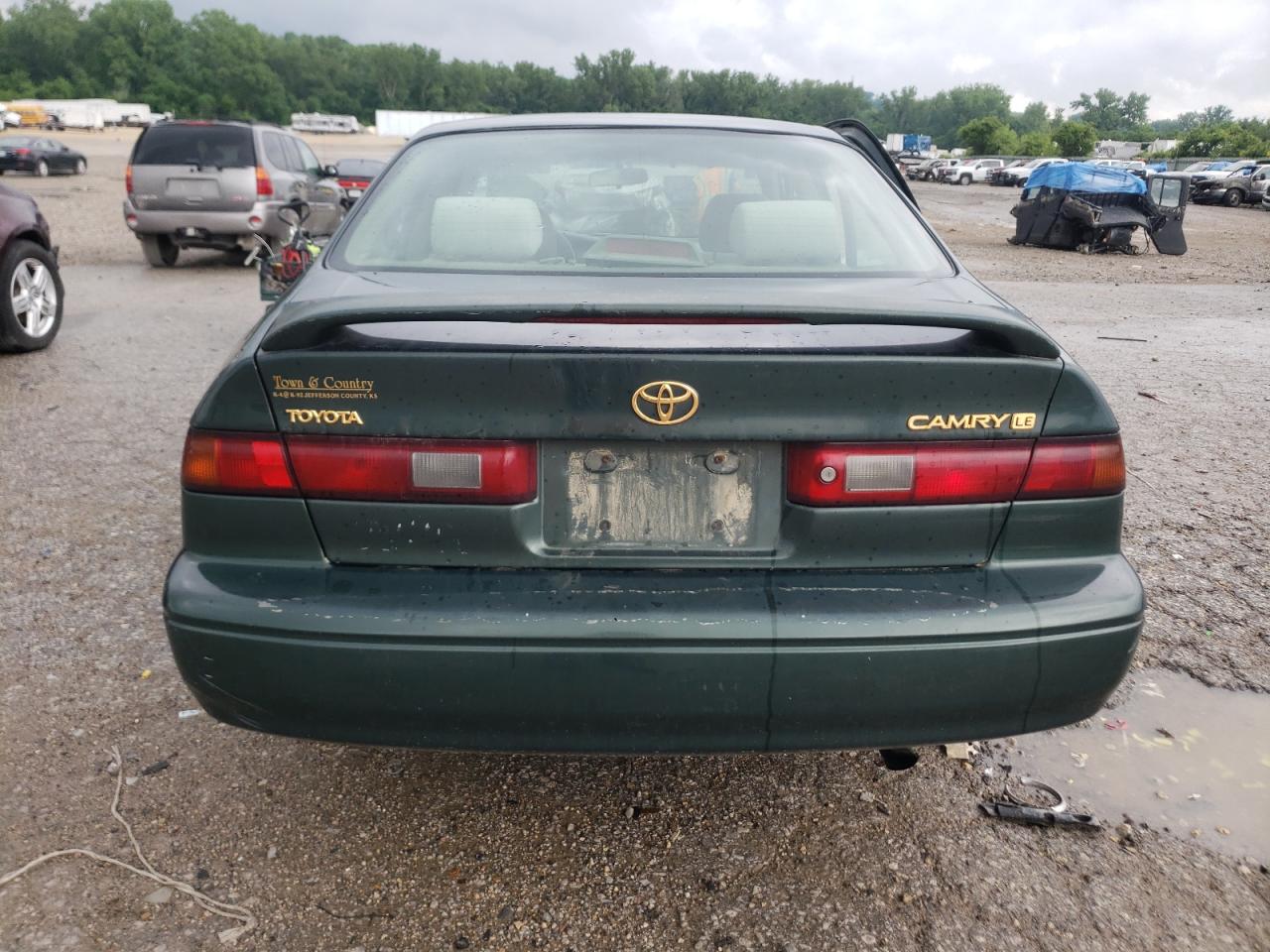 Photo 5 VIN: 4T1BG22K0XU592478 - TOYOTA CAMRY 