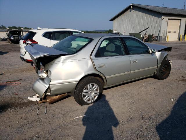 Photo 2 VIN: 4T1BG22K0YU675314 - TOYOTA CAMRY CE 