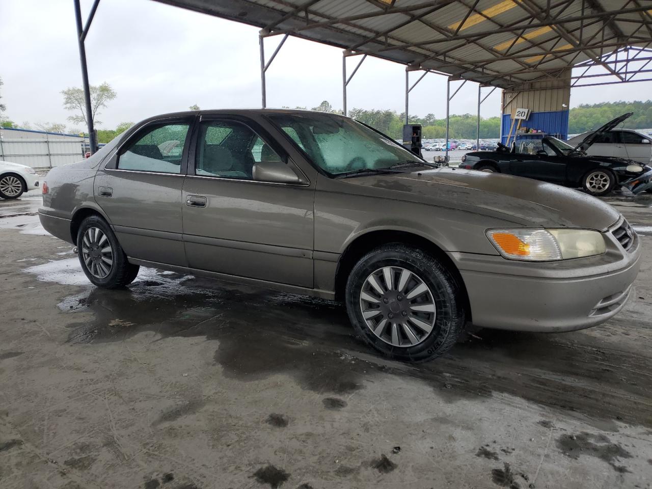 Photo 3 VIN: 4T1BG22K0YU703371 - TOYOTA CAMRY 